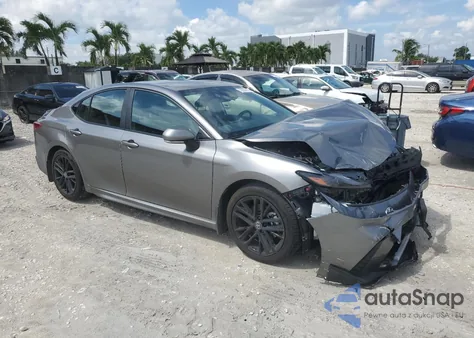 2025 Toyota Camry Xse из США, поврежденный, VIN 4T1DAACK2SU562913